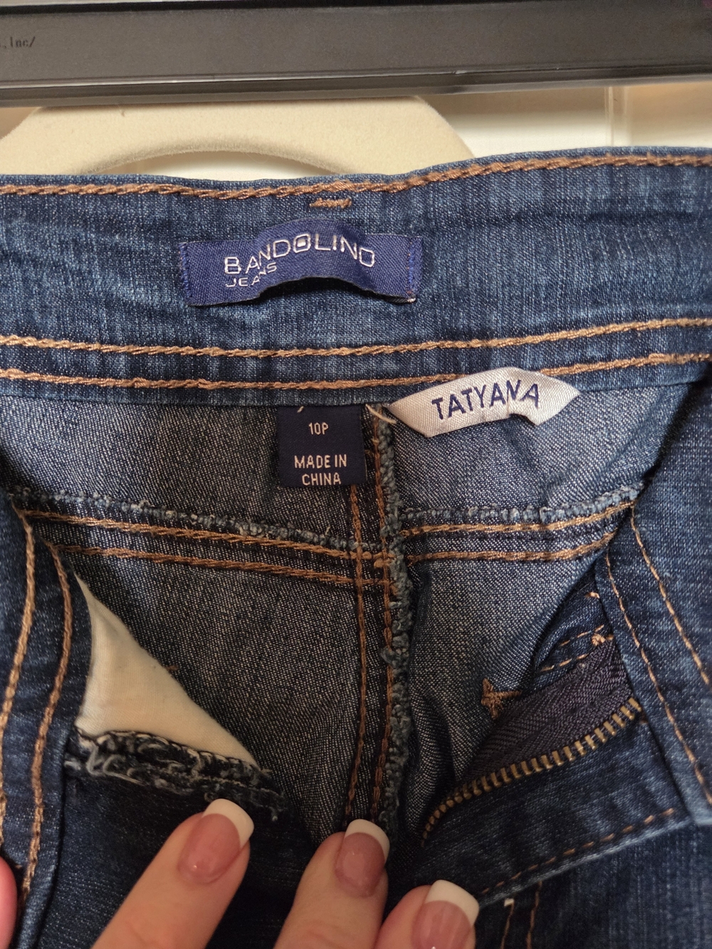 Bandolino Tatyana Capri Jeans